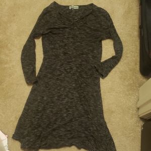 Comfy Long-Sleeved Gray Dress